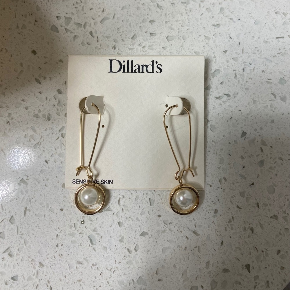 Pearl earrings